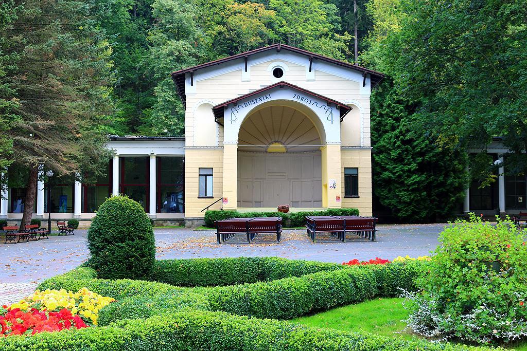 Moniuszko Hotel Duszniki Zdroj Exterior photo